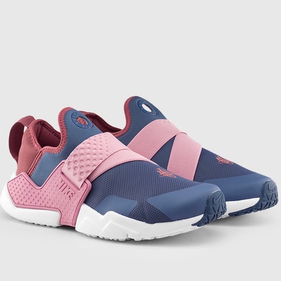 nike huarache elemental pink